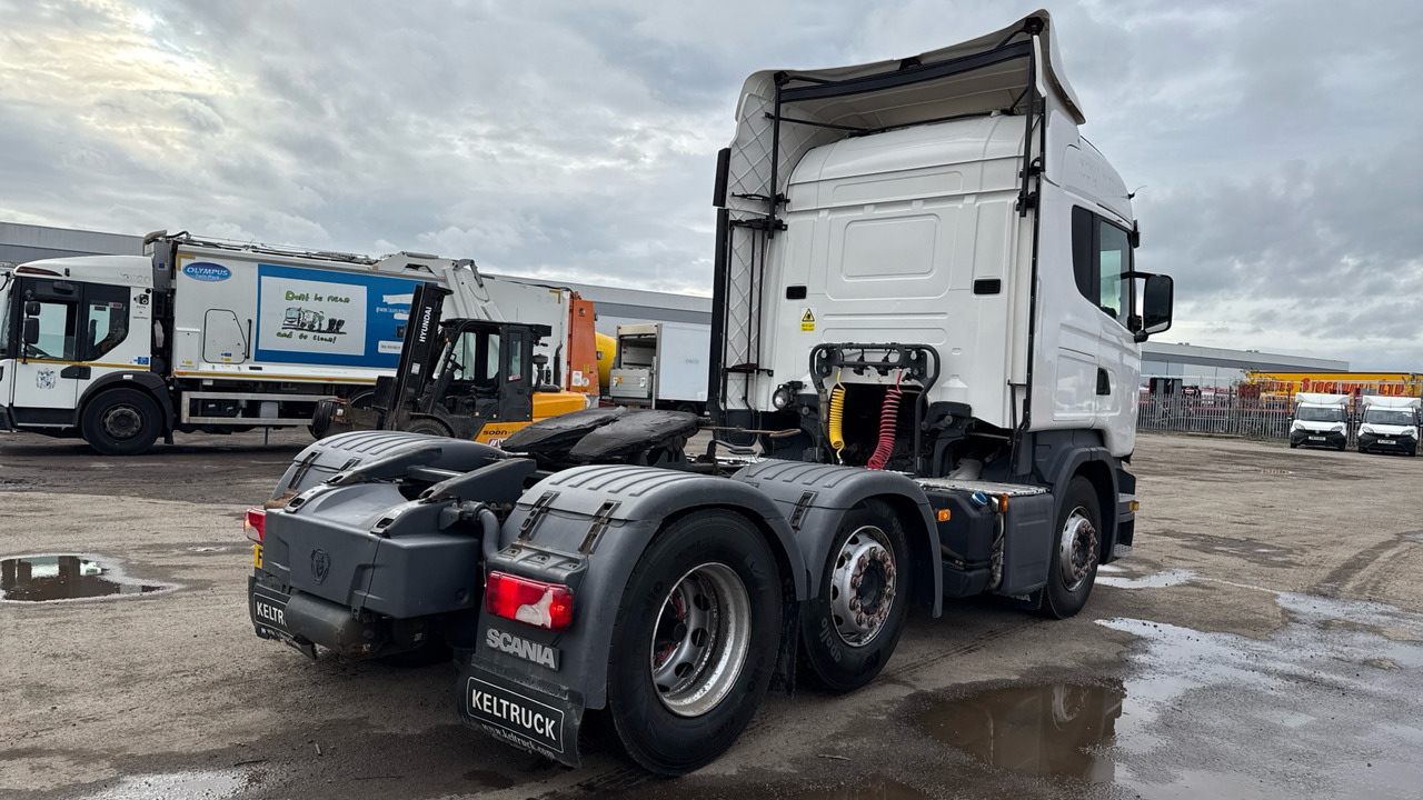 SCANIA R 450 - Sattelzugmaschine: das Bild 4 SCANIA R 450 - Sattelzugmaschine: das Bild 4