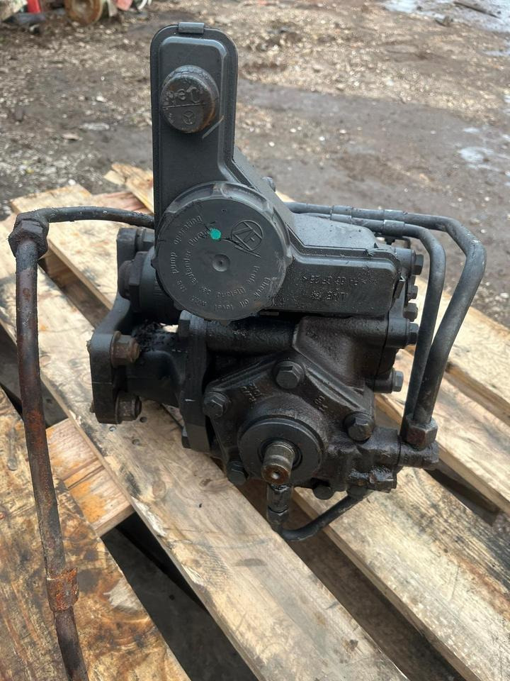 Mercedes Atego Lenkung Lenkgetriebe LS6 A9744610101 - Andere Technik: das Bild 2 Mercedes Atego Lenkung Lenkgetriebe LS6 A9744610101 - Andere Technik: das Bild 2