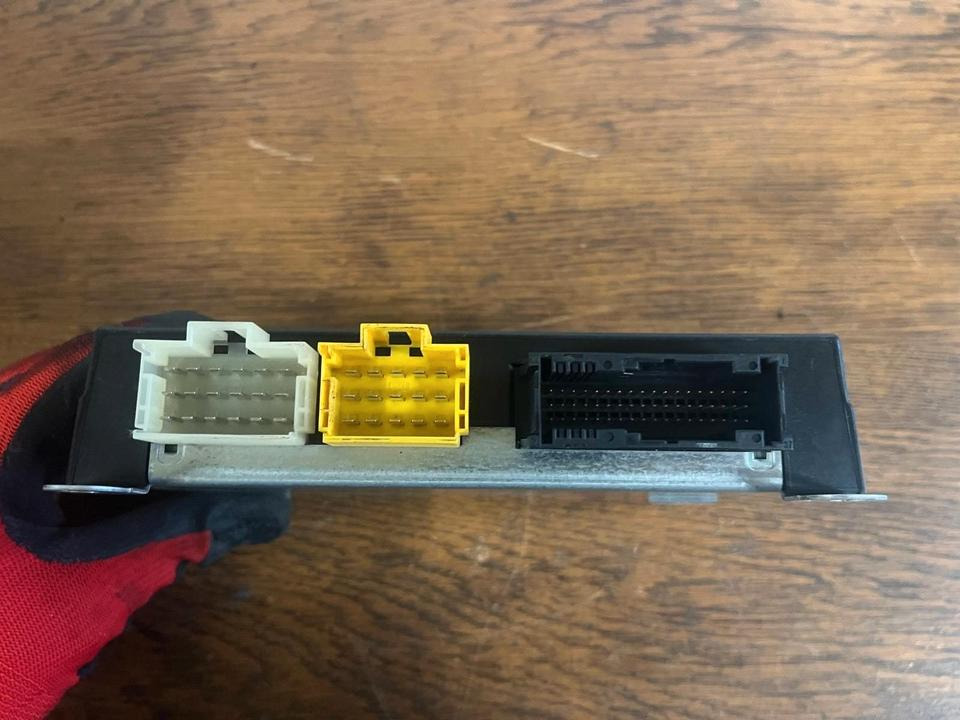 IVECO WABCO VCM-ECU Steuergerät 504342304 - Steuergerät: das Bild 4 IVECO WABCO VCM-ECU Steuergerät 504342304 - Steuergerät: das Bild 4