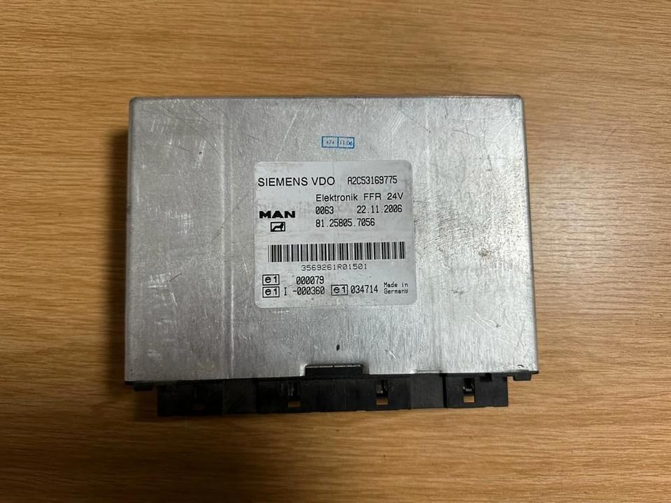 MAN SIEMENS VDO ELEKTRONIK FFR Steuergerät 81.25805.7056 - Steuergerät für LKW: das Bild 1 MAN SIEMENS VDO ELEKTRONIK FFR Steuergerät 81.25805.7056 - Steuergerät für LKW: das Bild 1