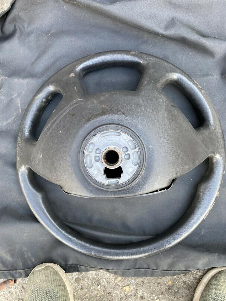 MAN TGL TGM Original Lenkrad Multifunktionslenkrad - Lenkrad für LKW: das Bild 4 MAN TGL TGM Original Lenkrad Multifunktionslenkrad - Lenkrad für LKW: das Bild 4