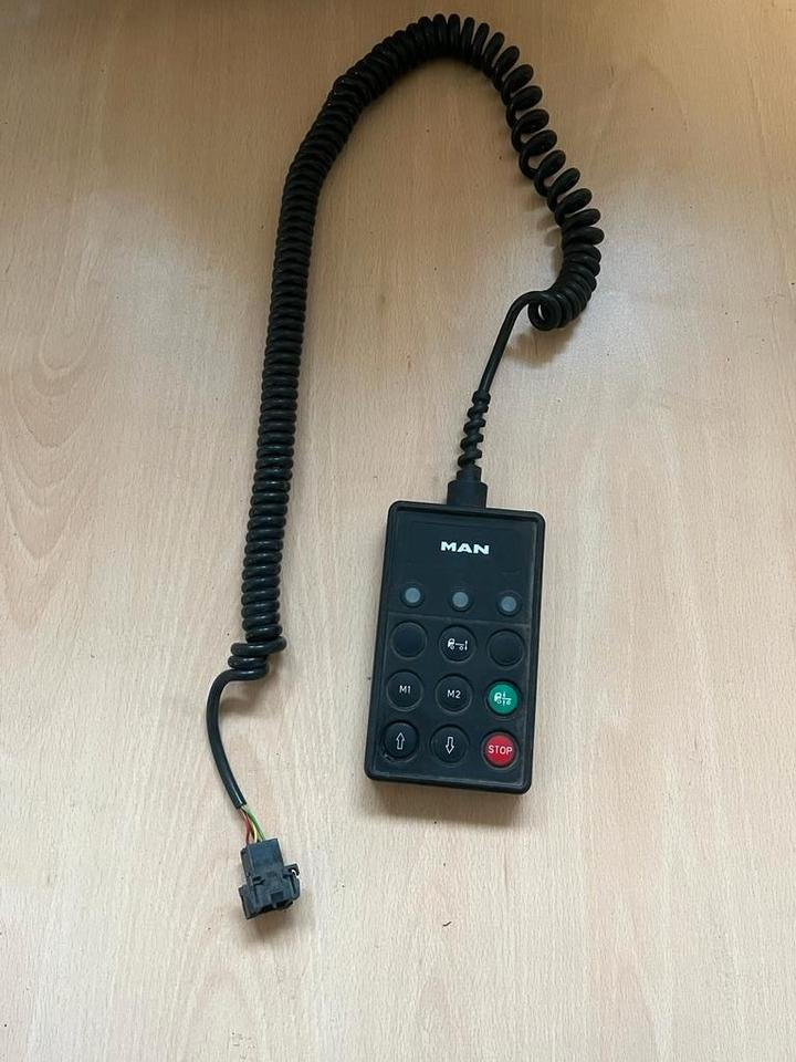 MAN WABCO Bediengerät Fernbedienung Luftfederung 4460561380 - Luftfederung für LKW: das Bild 1 MAN WABCO Bediengerät Fernbedienung Luftfederung 4460561380 - Luftfederung für LKW: das Bild 1