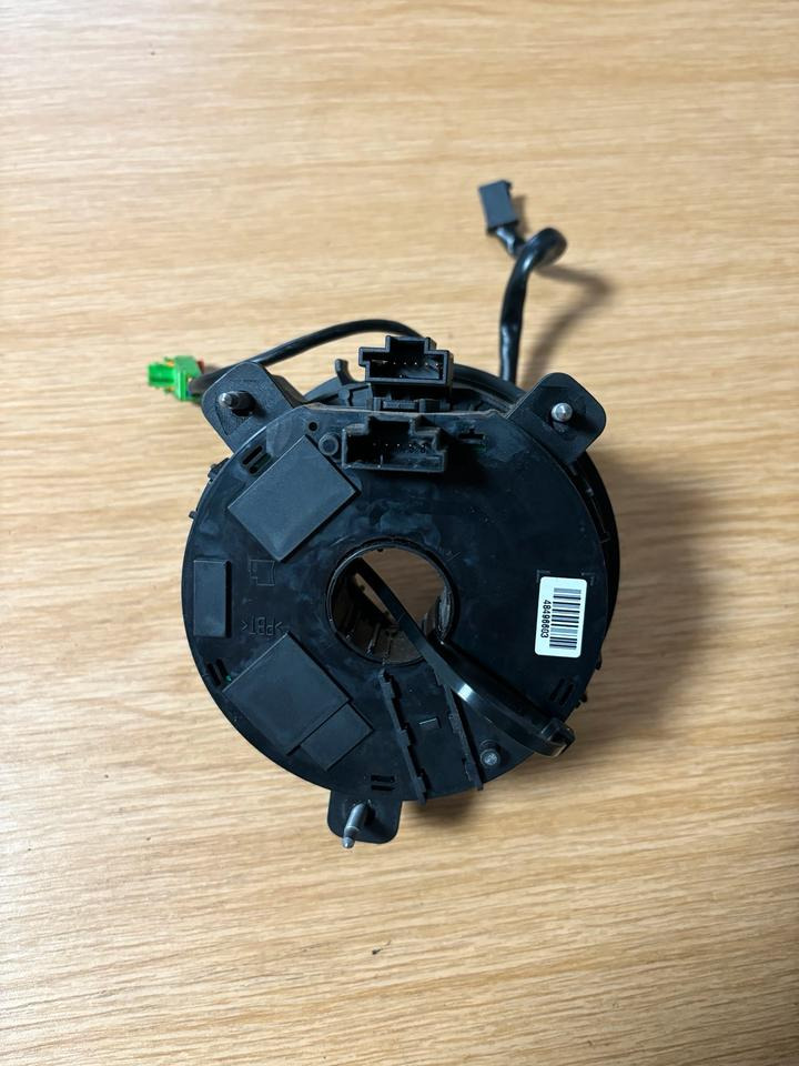 Mercedes Actros MP4 Lenkrad Federspule A0004641918 - Lenkrad für LKW: das Bild 2 Mercedes Actros MP4 Lenkrad Federspule A0004641918 - Lenkrad für LKW: das Bild 2