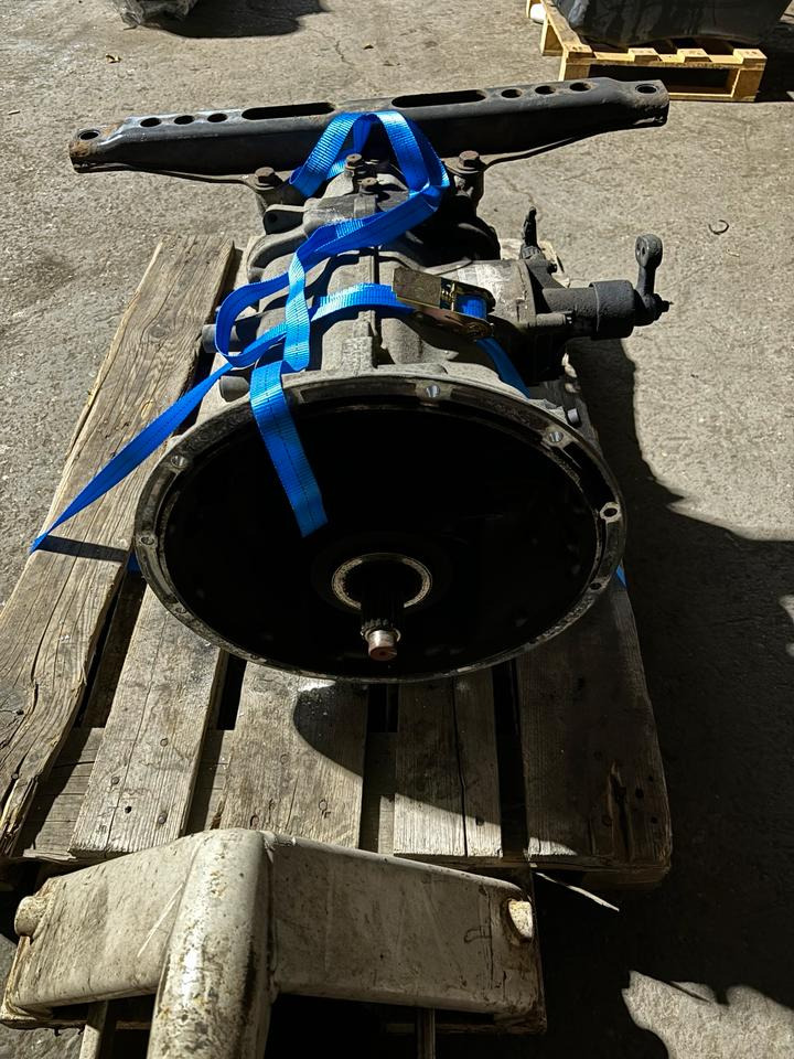 Mercedes Atego Schaltgetriebe G56-6 - Getriebe und Teile für LKW: das Bild 1 Mercedes Atego Schaltgetriebe G56-6 - Getriebe und Teile für LKW: das Bild 1