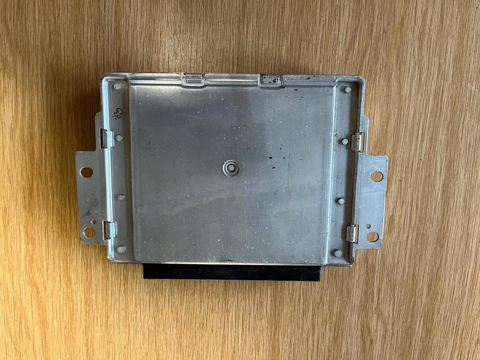 RENAULT KNORR-BREMSE EBS 0486106024 Steuergerät 50 10 457 367 - Steuergerät für LKW: das Bild 4 RENAULT KNORR-BREMSE EBS 0486106024 Steuergerät 50 10 457 367 - Steuergerät für LKW: das Bild 4