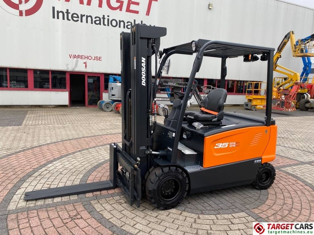 Doosan B35X-7 Plus Electric Forklift 3.5T Triplex-482cm - Elektrostapler: das Bild 1 Doosan B35X-7 Plus Electric Forklift 3.5T Triplex-482cm - Elektrostapler: das Bild 1