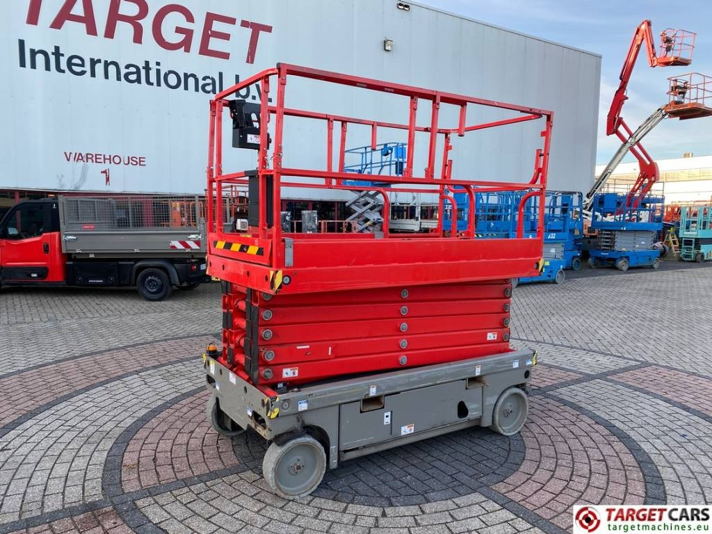 Haulotte Compact 14 Electric Scissor Work Lift 1385cm - Scherenbühne: das Bild 1 Haulotte Compact 14 Electric Scissor Work Lift 1385cm - Scherenbühne: das Bild 1