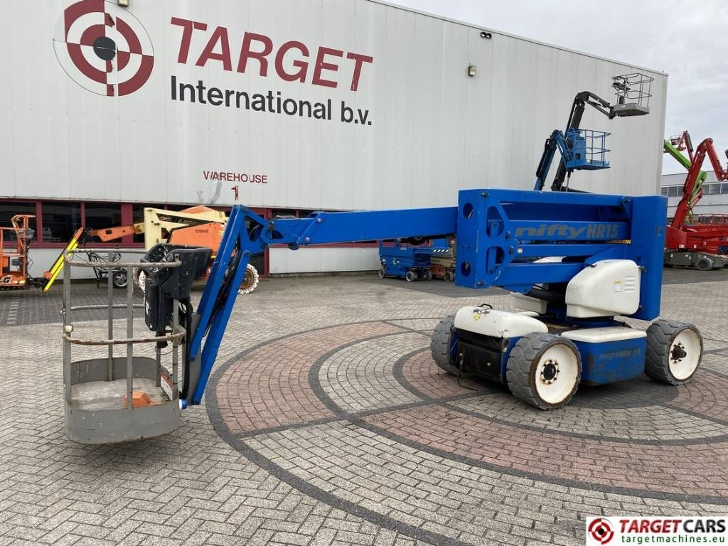 Niftylift HR15NDE HyBrid Articulated Boom Work Lift 1550cm - Gelenkarmbühne: das Bild 1 Niftylift HR15NDE HyBrid Articulated Boom Work Lift 1550cm - Gelenkarmbühne: das Bild 1