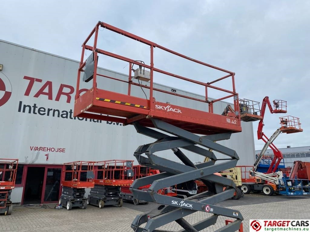Scherenbühne SkyJack SJIII-3226 Electric 3226 Scissor Work Lift 990cm: das Bild 26 Scherenbühne SkyJack SJIII-3226 Electric 3226 Scissor Work Lift 990cm: das Bild 26