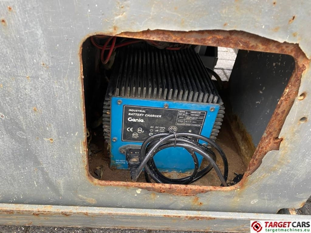 Scherenbühne SkyJack SJIII-3226 Electric 3226 Scissor Work Lift 990cm: das Bild 18 Scherenbühne SkyJack SJIII-3226 Electric 3226 Scissor Work Lift 990cm: das Bild 18