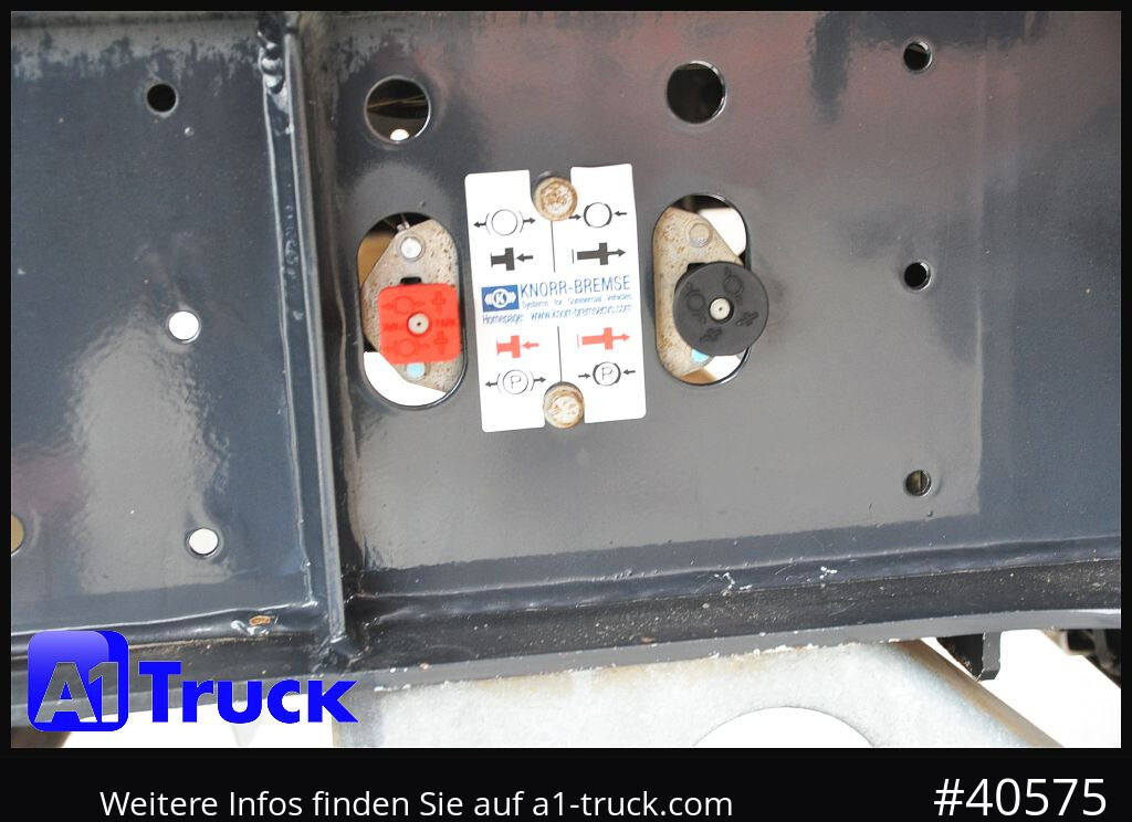 SCHWARZMUELLER 3 Seitenkipper-Tandem, 11m³, M-Serie - Andere Technik: das Bild 3 SCHWARZMUELLER 3 Seitenkipper-Tandem, 11m³, M-Serie - Andere Technik: das Bild 3