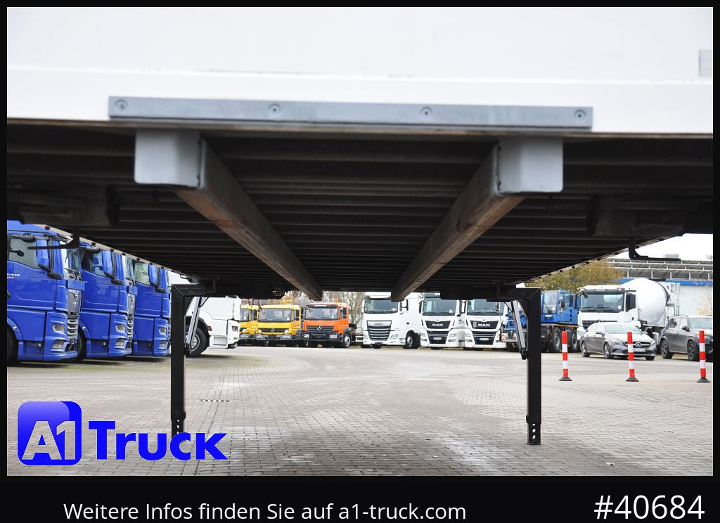 SPIER WB Koffer, 7,45, guter Zustand, verzinkt, Rolltor - Kofferaufbau: das Bild 5 SPIER WB Koffer, 7,45, guter Zustand, verzinkt, Rolltor - Kofferaufbau: das Bild 5