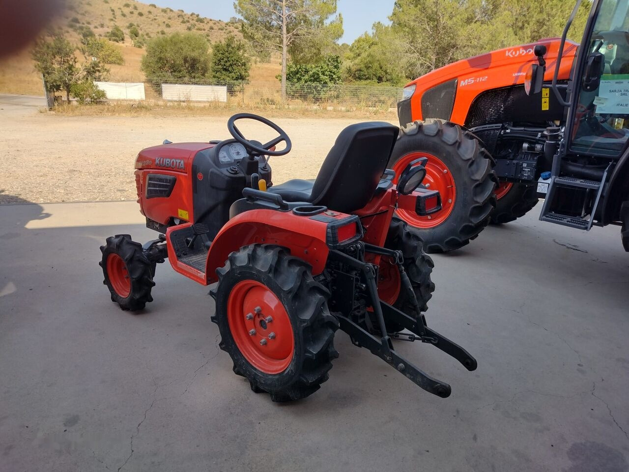 Kubota B1220 - Kleintraktor: das Bild 1 Kubota B1220 - Kleintraktor: das Bild 1
