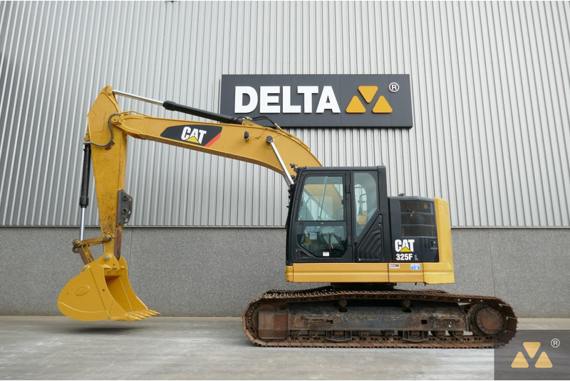 Caterpillar 325F LCR - Kettenbagger: das Bild 1 Caterpillar 325F LCR - Kettenbagger: das Bild 1