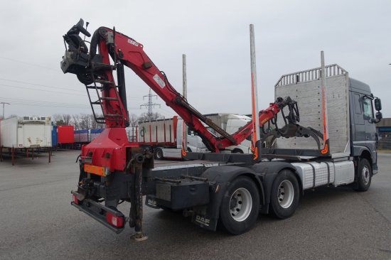 DAF FAT XF 510 mit Penz Ladekran 15Z8.70 inkl. Holzgreifer 6x4 - Holztransporter: das Bild 4 DAF FAT XF 510 mit Penz Ladekran 15Z8.70 inkl. Holzgreifer 6x4 - Holztransporter: das Bild 4