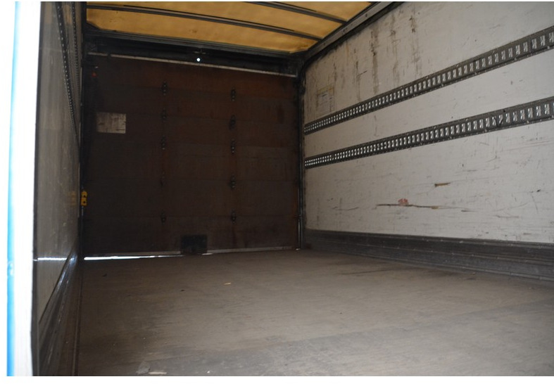 Iveco Eurocargo 120E18 - Koffer LKW: das Bild 5 Iveco Eurocargo 120E18 - Koffer LKW: das Bild 5