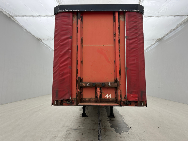 LAG Tautliner - Planenauflieger: das Bild 2 LAG Tautliner - Planenauflieger: das Bild 2