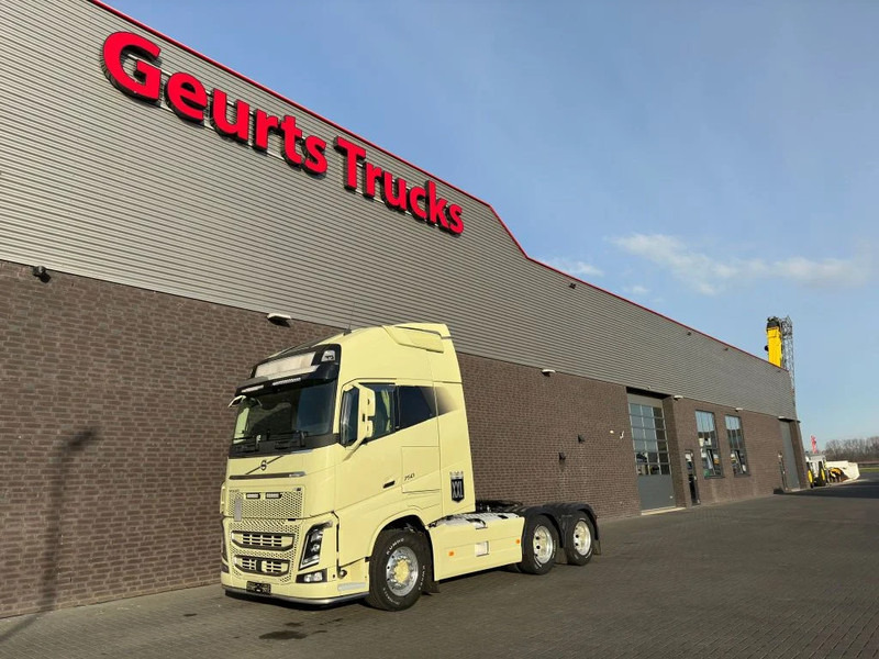 Volvo FH 16.750 6X4 XXL CABINE TREKKER/SZM/TRACTOR - Sattelzugmaschine: das Bild 2 Volvo FH 16.750 6X4 XXL CABINE TREKKER/SZM/TRACTOR - Sattelzugmaschine: das Bild 2