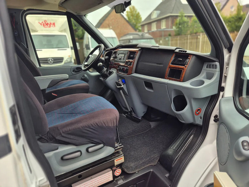 Camper ROLLER TEAM AUTOROLLER 595 P..... trekhaak,eerste eigenaar. - Teilintegriertes Wohnmobil: das Bild 4 Camper ROLLER TEAM AUTOROLLER 595 P..... trekhaak,eerste eigenaar. - Teilintegriertes Wohnmobil: das Bild 4