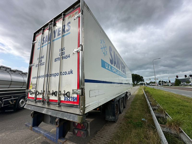 Gray and Adams Meat Hook Thermo King SLXE 400 - Kühlkoffer Auflieger: das Bild 4 Gray and Adams Meat Hook Thermo King SLXE 400 - Kühlkoffer Auflieger: das Bild 4