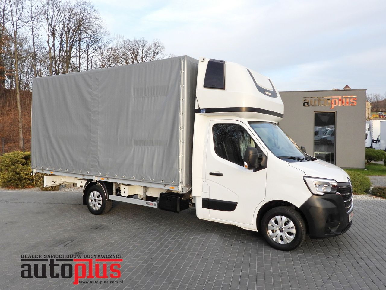 RENAULT MASTER TARPAULIN 10 PALLETS WEBASTO CRUISE CONTROL LED LIGHTS PNEUMATICS AIR CONDITIONING 165HP - Transporter mit Plane: das Bild 1 RENAULT MASTER TARPAULIN 10 PALLETS WEBASTO CRUISE CONTROL LED LIGHTS PNEUMATICS AIR CONDITIONING 165HP - Transporter mit Plane: das Bild 1