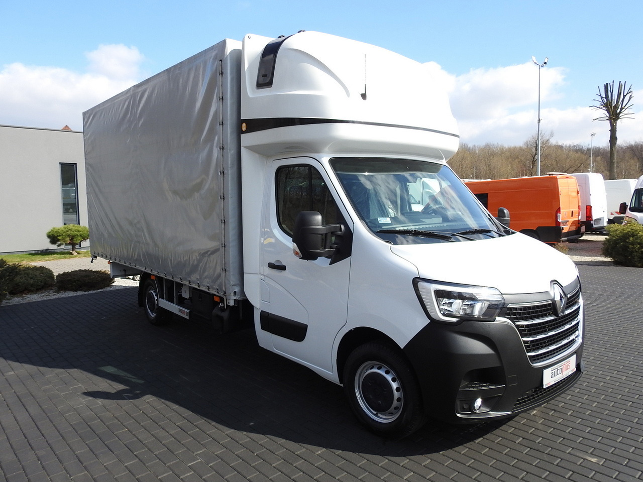 RENAULT MASTER TARPAULIN 10 PALLETS WEBASTO CRUISE CONTROL LED LIGHTS PNEUMATICS AIR CONDITIONING 165HP - Transporter mit Plane: das Bild 4 RENAULT MASTER TARPAULIN 10 PALLETS WEBASTO CRUISE CONTROL LED LIGHTS PNEUMATICS AIR CONDITIONING 165HP - Transporter mit Plane: das Bild 4
