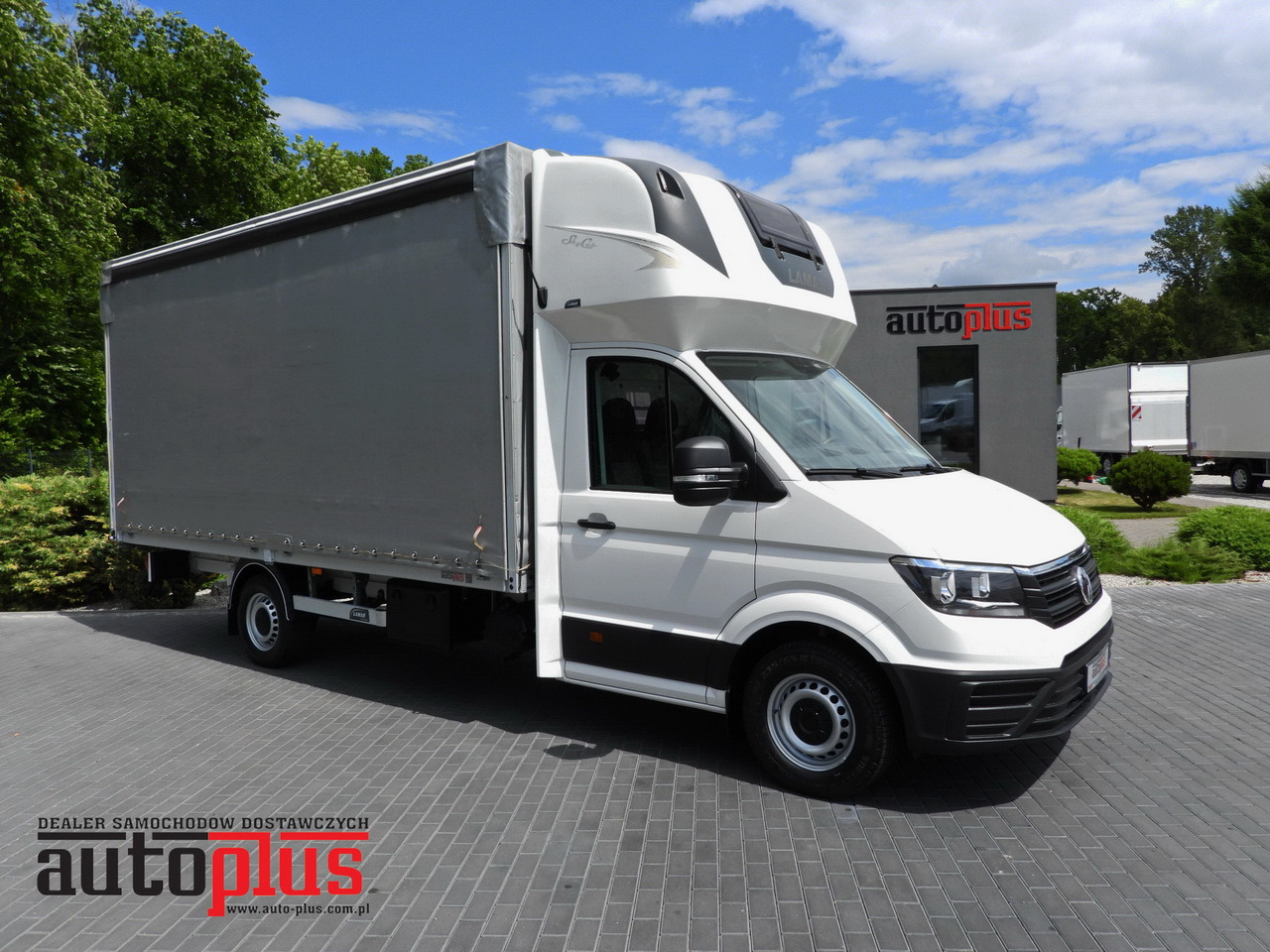 VOLKSWAGEN CRAFTER TARPAULIN 10 PALLETS WEBASTO CRUISE CONTROL AIR CONDITIONING 180HP - Transporter mit Plane: das Bild 1 VOLKSWAGEN CRAFTER TARPAULIN 10 PALLETS WEBASTO CRUISE CONTROL AIR CONDITIONING 180HP - Transporter mit Plane: das Bild 1