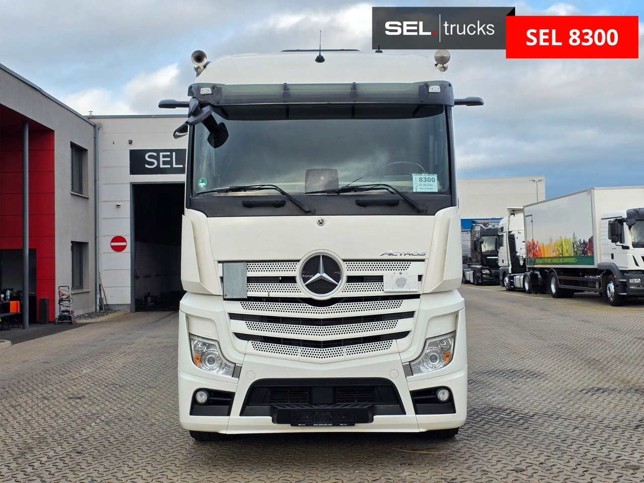 Mercedes-Benz Actros 2545 /Retarder/2 Tanks/Xenon/Liftachse/6D - Containerwagen/ Wechselfahrgestell LKW: das Bild 2 Mercedes-Benz Actros 2545 /Retarder/2 Tanks/Xenon/Liftachse/6D - Containerwagen/ Wechselfahrgestell LKW: das Bild 2