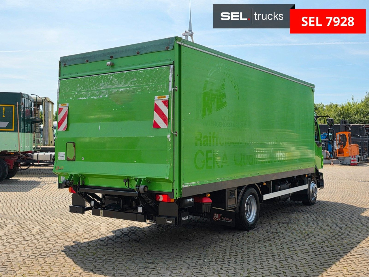 Volvo FL 240 - Plane LKW: das Bild 5 Volvo FL 240 - Plane LKW: das Bild 5