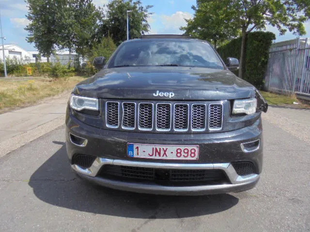Jeep Grand Cherokee 4X4 SUMMIT EDITION 3.0 LTR V6 - SUV/ Geländewagen: das Bild 2 Jeep Grand Cherokee 4X4 SUMMIT EDITION 3.0 LTR V6 - SUV/ Geländewagen: das Bild 2