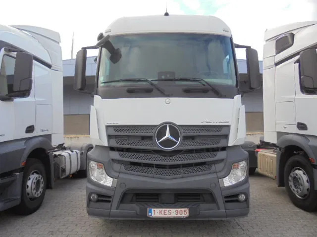 Mercedes-Benz Actros 1943 BELGIUM REGISTRATION TUV 05-2026 - Sattelzugmaschine: das Bild 2 Mercedes-Benz Actros 1943 BELGIUM REGISTRATION TUV 05-2026 - Sattelzugmaschine: das Bild 2