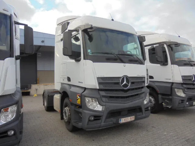 Mercedes-Benz Actros 1943 BELGIUM REGISTRATION TUV 05-2026 - Sattelzugmaschine: das Bild 3 Mercedes-Benz Actros 1943 BELGIUM REGISTRATION TUV 05-2026 - Sattelzugmaschine: das Bild 3