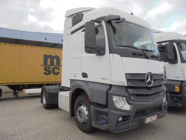 Mercedes-Benz Actros 1943 BELGIUM REGISTRATION TUV 06-2026 - Sattelzugmaschine: das Bild 3 Mercedes-Benz Actros 1943 BELGIUM REGISTRATION TUV 06-2026 - Sattelzugmaschine: das Bild 3