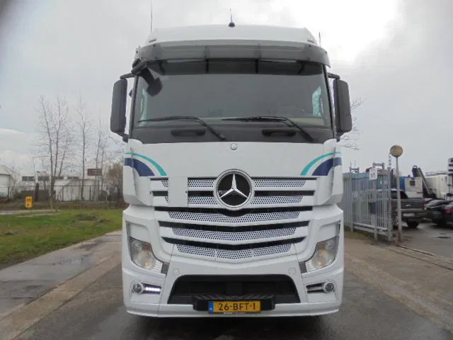 Mercedes-Benz Actros 1943 LS - Sattelzugmaschine: das Bild 2 Mercedes-Benz Actros 1943 LS - Sattelzugmaschine: das Bild 2