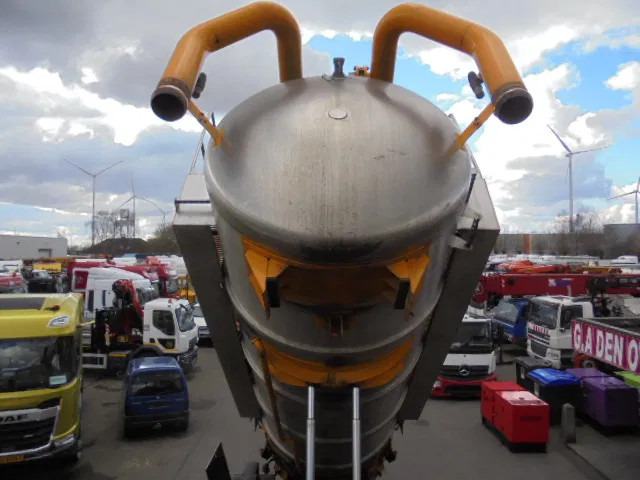 Terberg FM 1850 8X4 TRIPLE NL TRUCK - Saug-/ Spülfahrzeug: das Bild 5 Terberg FM 1850 8X4 TRIPLE NL TRUCK - Saug-/ Spülfahrzeug: das Bild 5