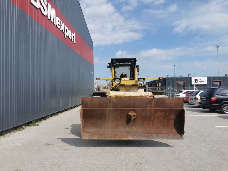 O & K F206 6x6 - Grader: das Bild 2 O & K F206 6x6 - Grader: das Bild 2