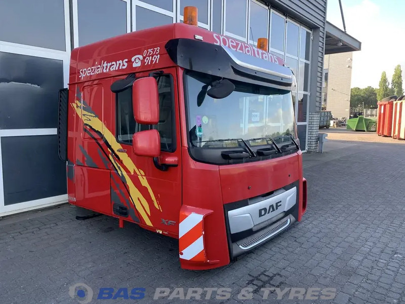 DAF XF106 DAF Space Cab L2H2 1811560 - Fahrerhaus und Interieur für LKW: das Bild 2 DAF XF106 DAF Space Cab L2H2 1811560 - Fahrerhaus und Interieur für LKW: das Bild 2