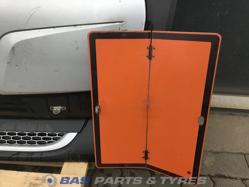 DAF XF106 Grille DAF 1892076 - Kühlergrill für LKW: das Bild 5 DAF XF106 Grille DAF 1892076 - Kühlergrill für LKW: das Bild 5