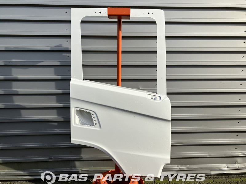 Scania G-Serie NextGen Portier Rechts Scania 2653981 - Tür und Teile für LKW: das Bild 1 Scania G-Serie NextGen Portier Rechts Scania 2653981 - Tür und Teile für LKW: das Bild 1