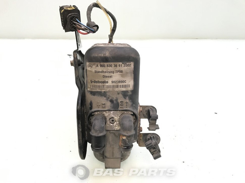 Webasto TP50 Standkachel A 001 830 31 20 - Heizung/ Lüftung für LKW: das Bild 3 Webasto TP50 Standkachel A 001 830 31 20 - Heizung/ Lüftung für LKW: das Bild 3