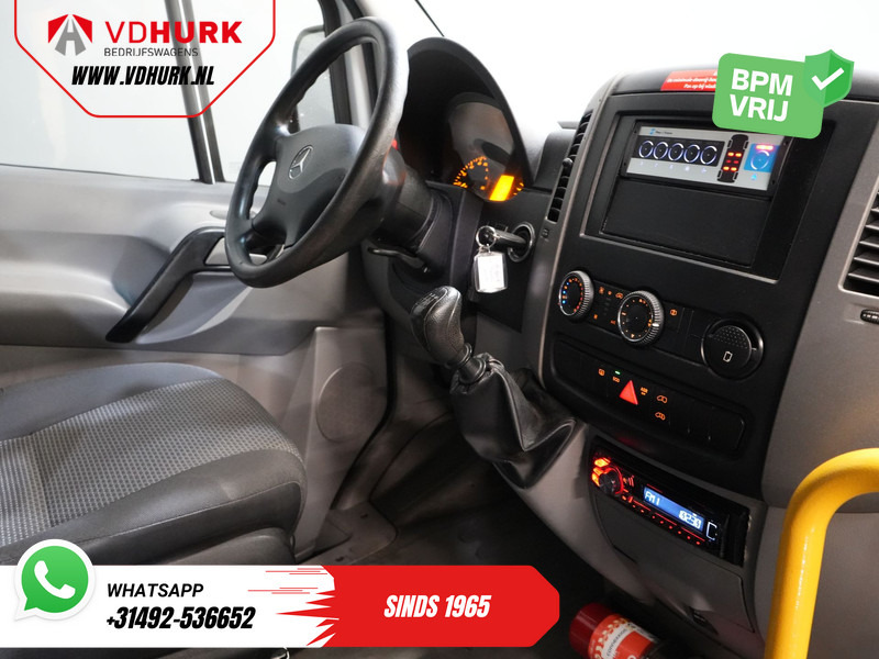 Mercedes-Benz Sprinter 313 2.2 CDI L2H2 €9.922 Incl. BTW BPM VRIJ! EXPORT Combi/ 9 Persoons/ Kombi/ 9P/ Airco/ Rolstoellift - Kleinbus, Personentransporter: das Bild 3 Mercedes-Benz Sprinter 313 2.2 CDI L2H2 €9.922 Incl. BTW BPM VRIJ! EXPORT Combi/ 9 Persoons/ Kombi/ 9P/ Airco/ Rolstoellift - Kleinbus, Personentransporter: das Bild 3