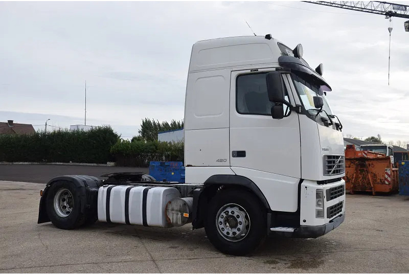 Volvo FH 12.420 - Sattelzugmaschine: das Bild 3 Volvo FH 12.420 - Sattelzugmaschine: das Bild 3