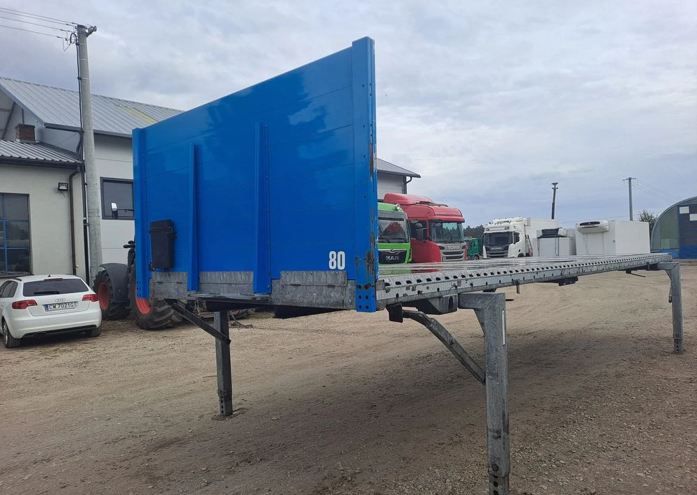 Krone Platforma 7,45 Ackermann - Pritschenaufbau: das Bild 2 Krone Platforma 7,45 Ackermann - Pritschenaufbau: das Bild 2