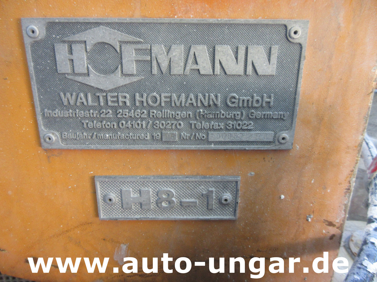 - Straßenbaumaschine: das Bild 4 - Straßenbaumaschine: das Bild 4