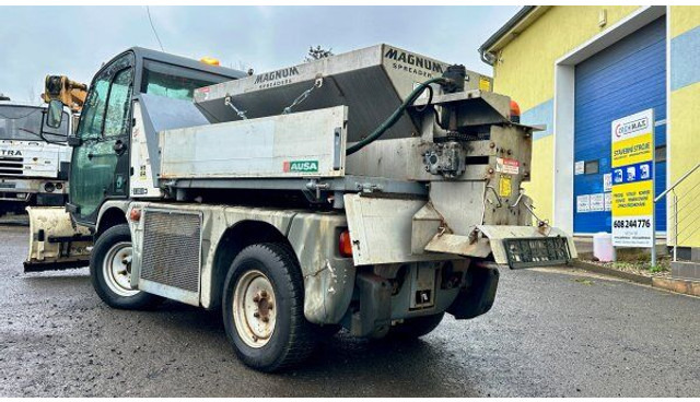 AUSA B 200H 4x4 sklápěč sypač zametač radlice - Baumaschine: das Bild 4 AUSA B 200H 4x4 sklápěč sypač zametač radlice - Baumaschine: das Bild 4