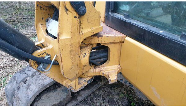 Minibagger Caterpillar 305 E2 +drill: das Bild 9 Minibagger Caterpillar 305 E2 +drill: das Bild 9