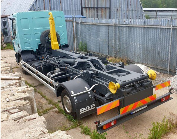 DAF 12t LF180 FA - Abrollkipper: das Bild 3 DAF 12t LF180 FA - Abrollkipper: das Bild 3