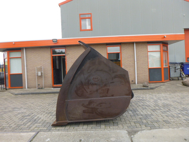 BAC Komatsu WA500 - Ladeschaufel für Radlader: das Bild 2 BAC Komatsu WA500 - Ladeschaufel für Radlader: das Bild 2