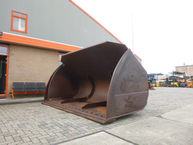 BAC Komatsu WA500 - Ladeschaufel für Radlader: das Bild 1 BAC Komatsu WA500 - Ladeschaufel für Radlader: das Bild 1