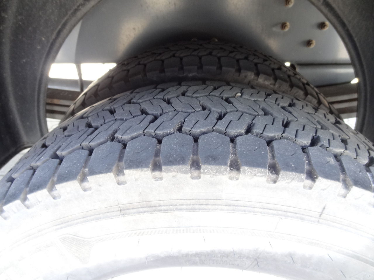 Renault D10.210 7m Koffer - Koffer LKW: das Bild 2 Renault D10.210 7m Koffer - Koffer LKW: das Bild 2